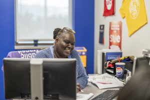 Student in Financial Aid Office Belleville Campus